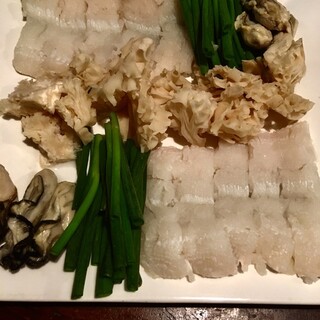 Summer conger eel and Oyster shabu-shabu