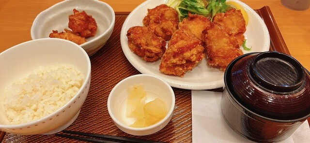 ガスト 八戸類家店 - 小中野（ファミレス）の写真