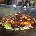 ＴＯＰお好み焼き - ソース塗りたて