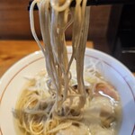 日本橋 朱鷺 - 全粒粉入り麺