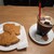 コーヒーとタイヤキのカラク - 料理写真:タイヤキ(各180円)とアイスコーヒー400円