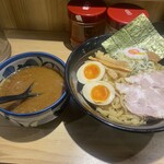 Toukyou Tonkotsu Seabura Tonkotsu Ramen Kaminarimon - 