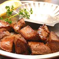 上タン厚切り牛ステーキ