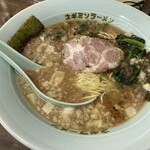 ラーメンショップ 愛荘店 - ラーメン