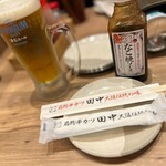 Kushikatsu Tanaka - 串カツソースとたこ焼きソースがセッティングされる光景、私は初です