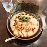 横浜家系ラーメンきがる家 - 