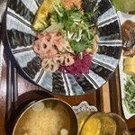 Wa Cafe Tsumugi - 