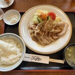 ステーキ＆シチュー　レストラン　ハーバー - 