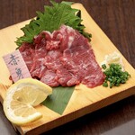 Lean Horse Sashimi / Horse Sashimi Kone / Horse Sashimi Futaego each