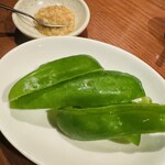 和座わざ - 生ピーマン麦みそ