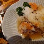 洋食堂やましげ - 七味をかけました