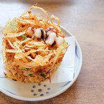おうどん 瀬戸晴れ - 地だこ入りかき揚げ
