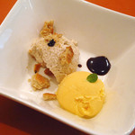 煉瓦 - ポークステーキセット　\1450　デザート　自家製アイスクリーム＋バナナのムース