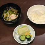 法師温泉 長寿館 - 吸物 （白魚・山菜）　香物 （三点盛り）　ご飯 （魚沼産コシヒカリ）