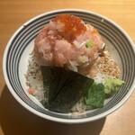 日本橋海鮮丼 つじ半 - 