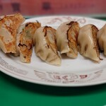 宝華 - 餃子