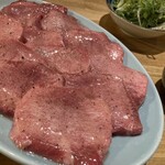 荻窪焼肉 さく - 厚切りタン3人前