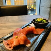 近江うし焼肉 にくTATSU 日本橋室町店 - 