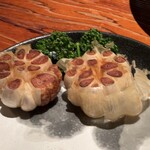 大黒堂 - にんにく丸揚げ