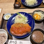 Tonkatsu Ma Mezon - 