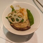 カツダイニング - 海老と野菜の塩炒め