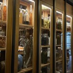 KADEAU - 発酵のボトルが並びます