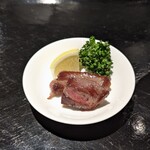 銀座 WHITE CROWN 精肉店 - 