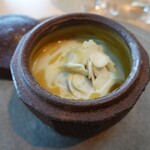 noma - 生雲丹、ヘーゼルナッツ