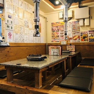 A relaxing sunken kotatsu table perfect for banquets