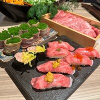 黄金出汁しゃぶと江戸前寿司 肉のあさつ 梅田お初天神店 - 