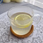 T Room Cafe - ドリンク写真:Hot lemonade
ホットレモネード