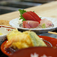稚加榮 本店 - 和定食のお刺身