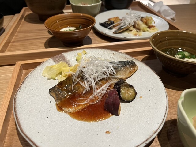 和食 えん 丸の内店 (わしょく えん) - 東京/居酒屋/ネット予約可 | 食べログ