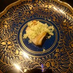 アシェット・ド・マコ - 鯛にそら豆の裏ごし？美しい、味も　どうやって　この組み合わせがてか来たのか　味を描くってこういうこと？