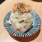 もつ焼き 目黒 ふじ屋 - ポテトサラダ390円
