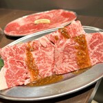 Taishuu Horumon Yakiniku Kemuriki - 