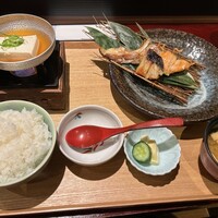 銀座米料亭 八代目儀兵衛 - 