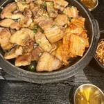 赤坂韓国料理・焼肉 兄夫食堂 - 