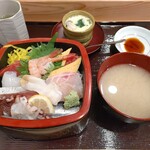 銀座木挽町 あおもり寿司 - あおもり海鮮丼