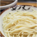 Chuuka Soba Naritaya - コシの強い麺