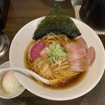 RAMEN N'n - OGON(醤油)＋温泉卵