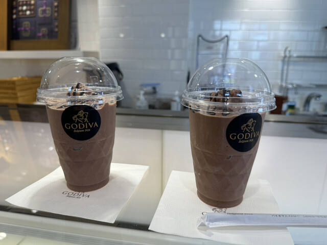 GODIVA Jiyugaoka Ten photo 5