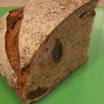 畑のコウボパン タロー屋 - いちじく酵母のフィグノア