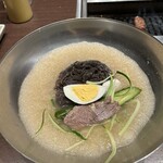 Yakiniku Reimen Yucchan - 冷麺