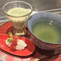 くずし鉄板 あばぐら 神田店 -  くずし鉄板 あばぐら 神田店 -