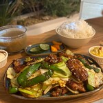 This is Me Kitchen - 大豆ミートの回鍋肉定食