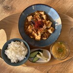 This is Me Kitchen - 大豆ミートの麻婆豆腐定食
