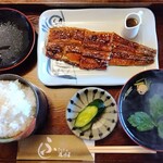 藤崎屋 - 料理写真:蒲焼定食(上)