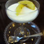 モダンチャイニーズkita - プラムのムース・杏仁豆腐