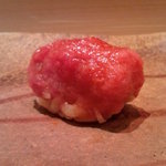 すし匠 - おはぎ。と名づけられたカキトロの握り